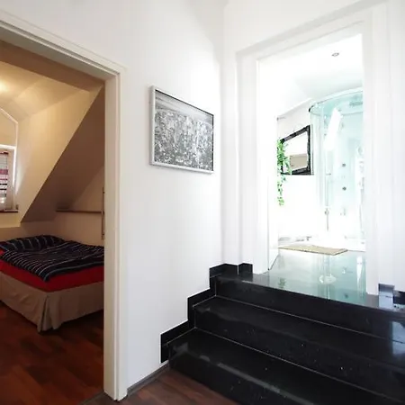 Luxury-apartment Alexandra *